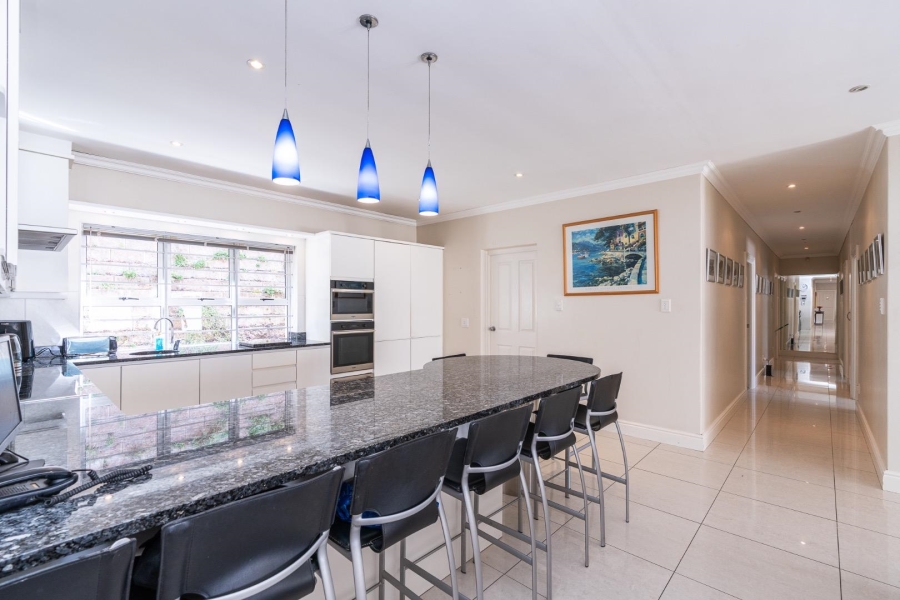 4 Bedroom Property for Sale in Kenilworth Western Cape